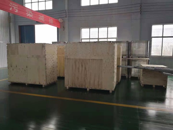 出口待發(fā)貨,玻璃鋼水箱